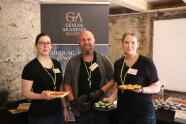 Das Team der Genussakademie mit Gewürz-Sommelier Ralf Schmitt.