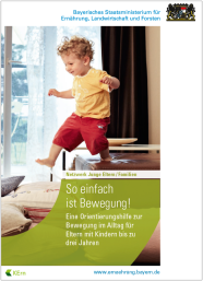 Titelbild der Fotobroschüre "So einfach ist Bewegung!" mit Kleinkind, das über Sofakissen hüpft