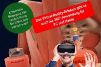 Im Vordergrund ist ein Mann mit VR-Brille zu sehen. Im Hintergrund der Avatar Sofie einmal joggend und einmal auf der Couch sitzend. Außerdem ist die gesteigerte Muskelkraft durch körpferliche Bewegung in Form eines Balkens zu erkennen